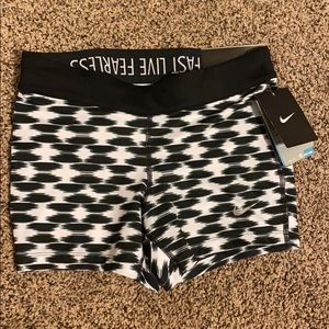 Nike Relay Running shorts / Spandex